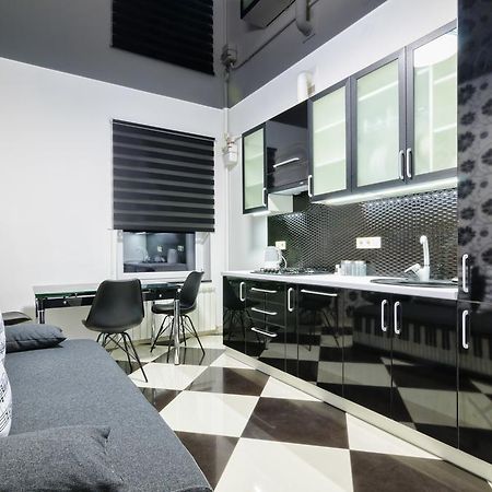 Apartments Alfa Tsekhova 1 Lviv Luaran gambar