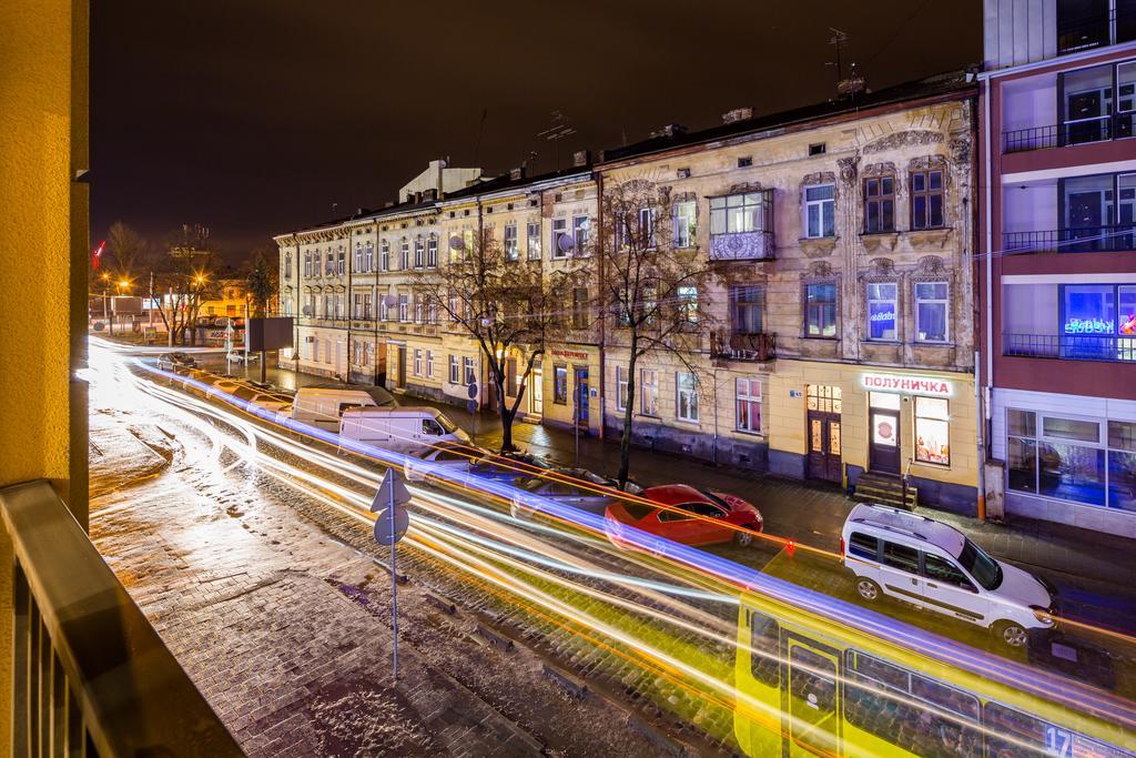 Apartments Alfa Tsekhova 1 Lviv Luaran gambar