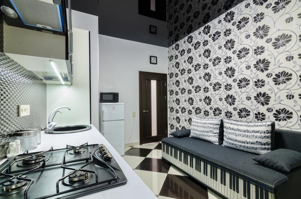 Apartments Alfa Tsekhova 1 Lviv Luaran gambar
